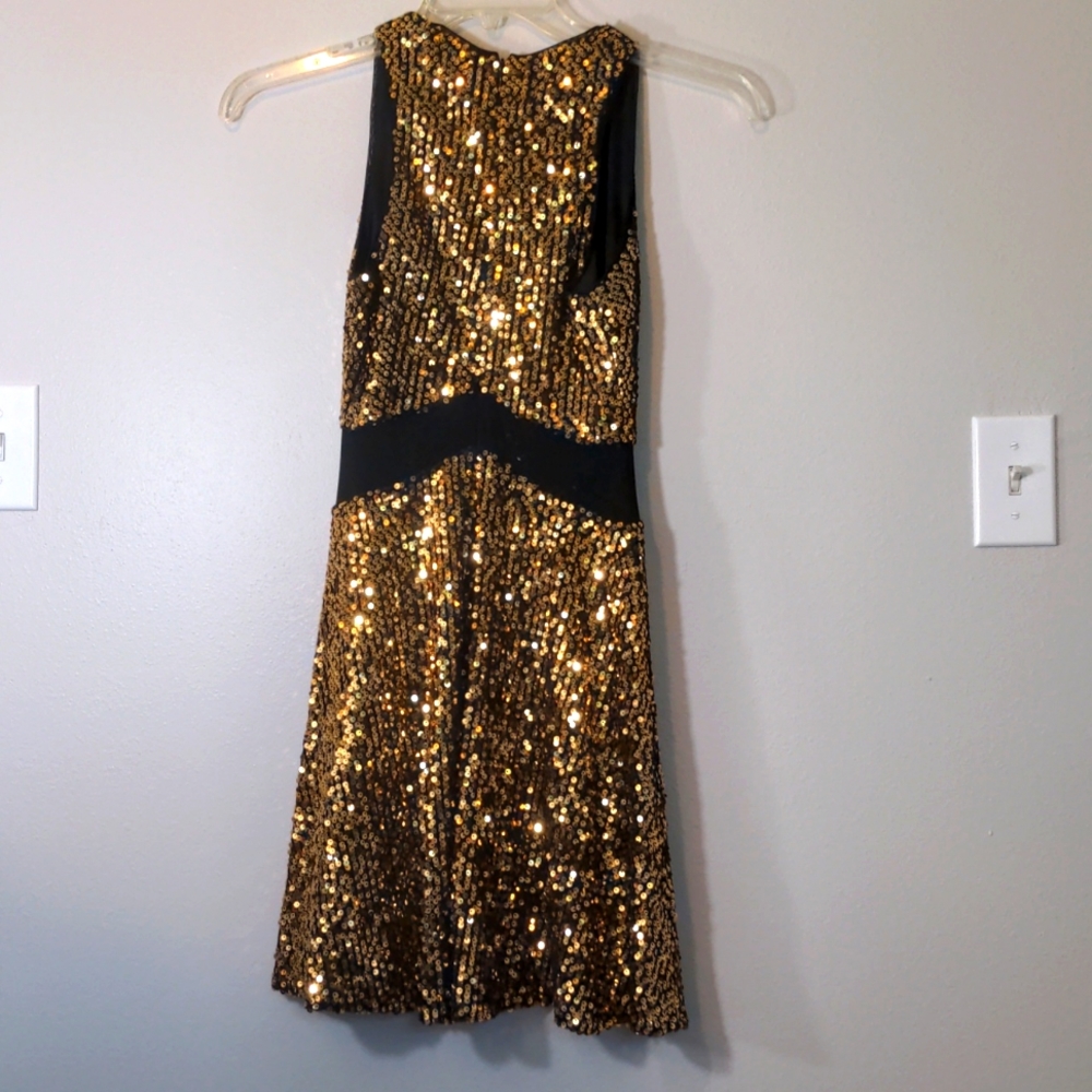 Hommage Dress - Picture 2 of 4